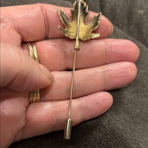 Gold tone enamel Leaf Lapel Pin